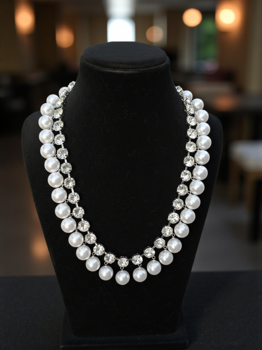 Lustre Pearl Necklace
