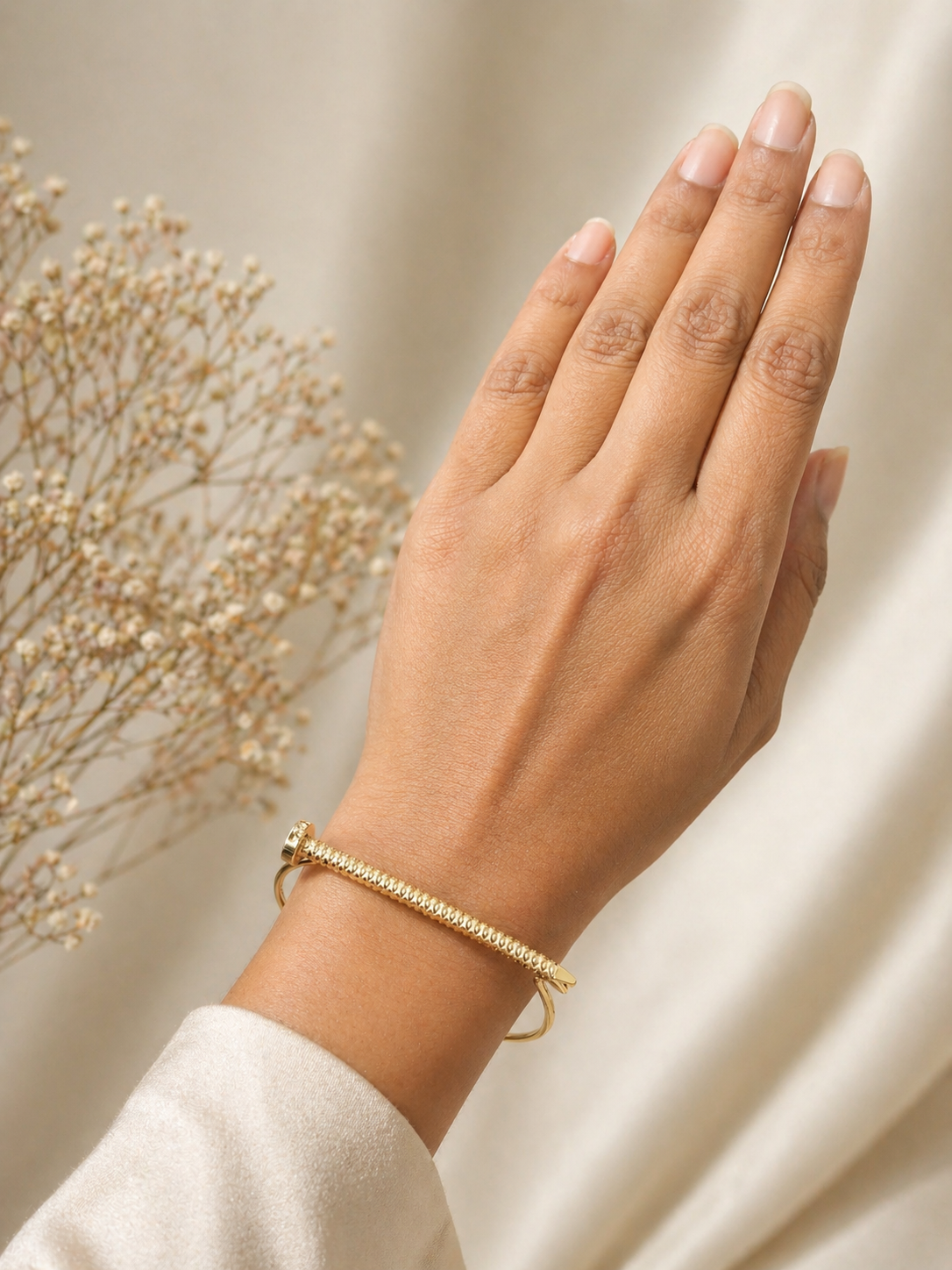 Nail Open Bangle