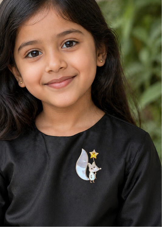 Twinkle Fox Brooch