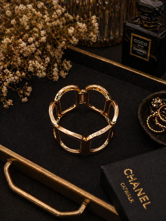 Golden Link Luxe Hand Cuff