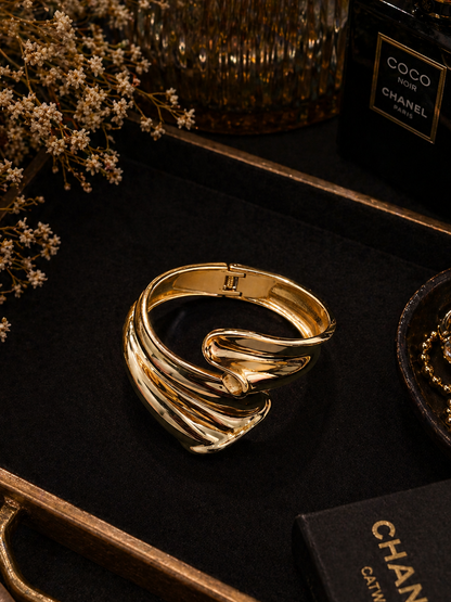 Golden Melt Luxe Hand Cuff