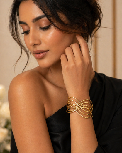 Golden Wave Mesh Cuff