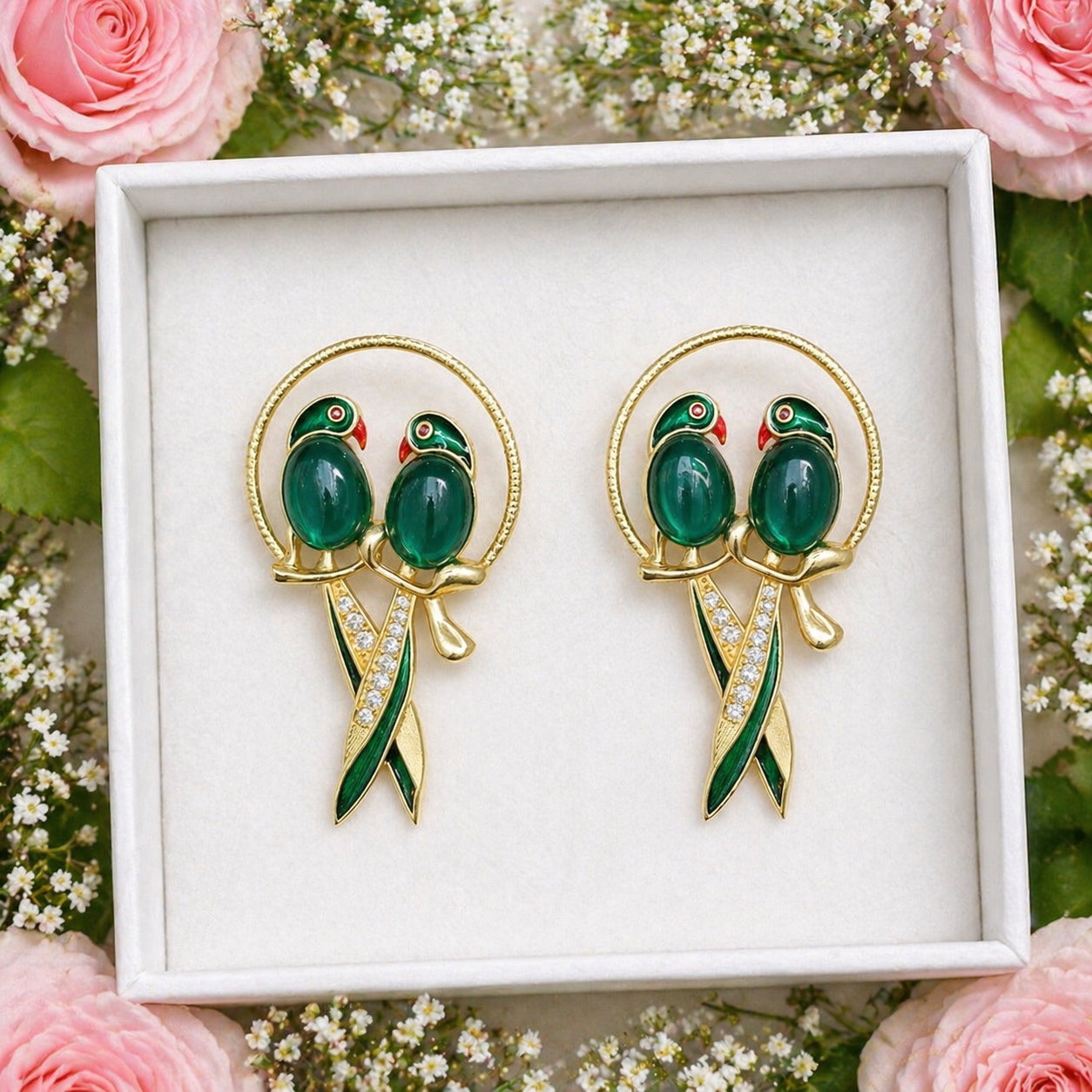 Twin Parrot Pendant Necklace Set