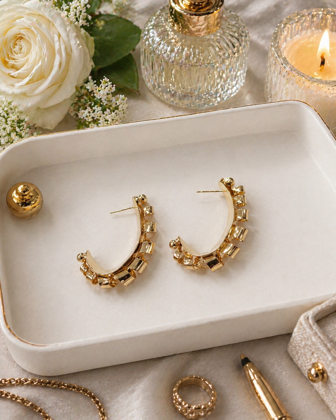 Sculpted Curve Hoops