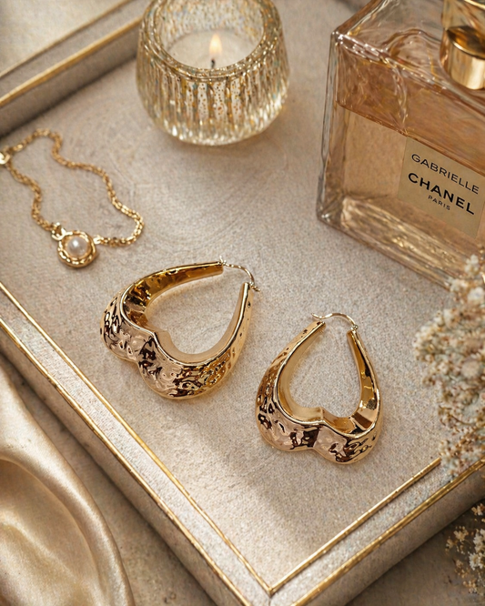 Golden Heart Curve Hoops