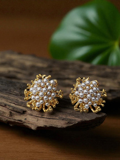 CLUSTER PEARL EARRINGS
